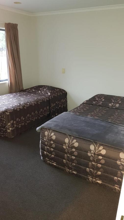 Tudor Lodge Motel Hawera Dış mekan fotoğraf