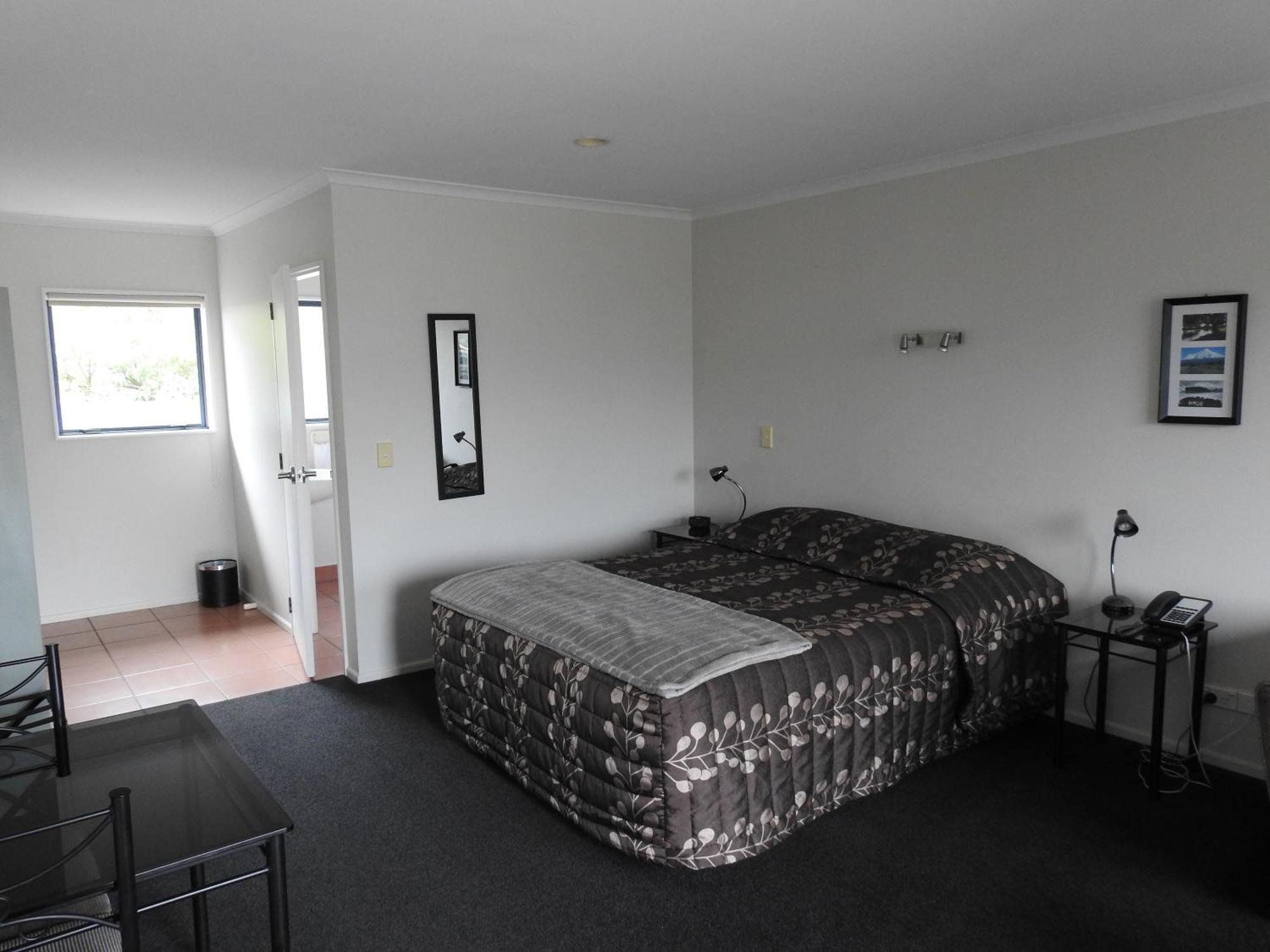Tudor Lodge Motel Hawera Dış mekan fotoğraf