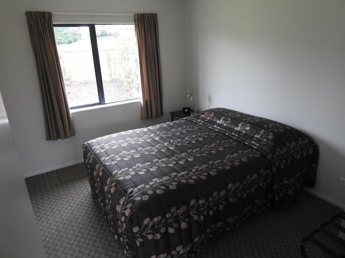 Tudor Lodge Motel Hawera Dış mekan fotoğraf
